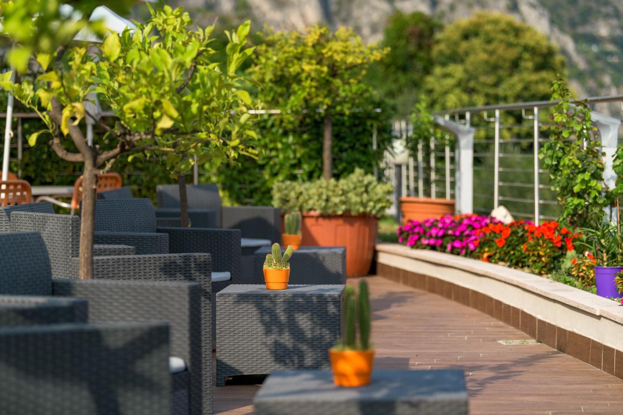 Garda Suite Hotel (Adults Only) Limone sul Garda Eksteriør billede
